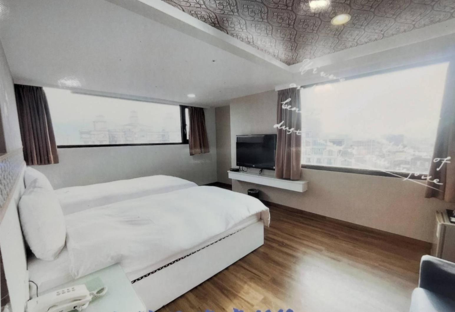 幸福星空時尚旅館 Luodong Exterior photo